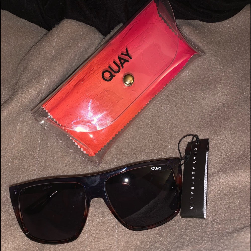 Quay Australia Incognito Sunglasses NWT